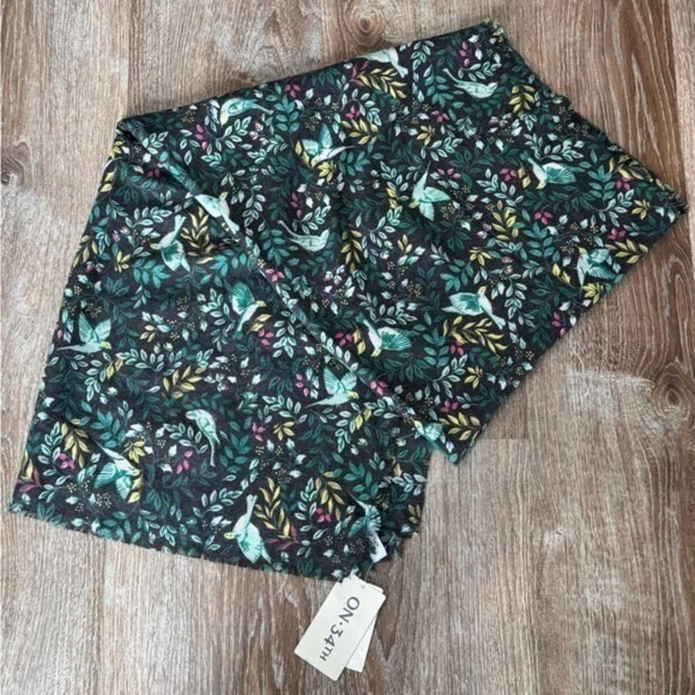 On 34th convertible green floral wrap